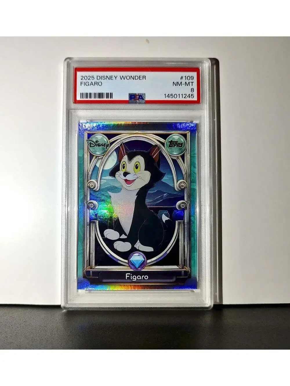 Figaro 2025 Topps Disney Wonder #109 Diamond Card Pinocchio PSA 8